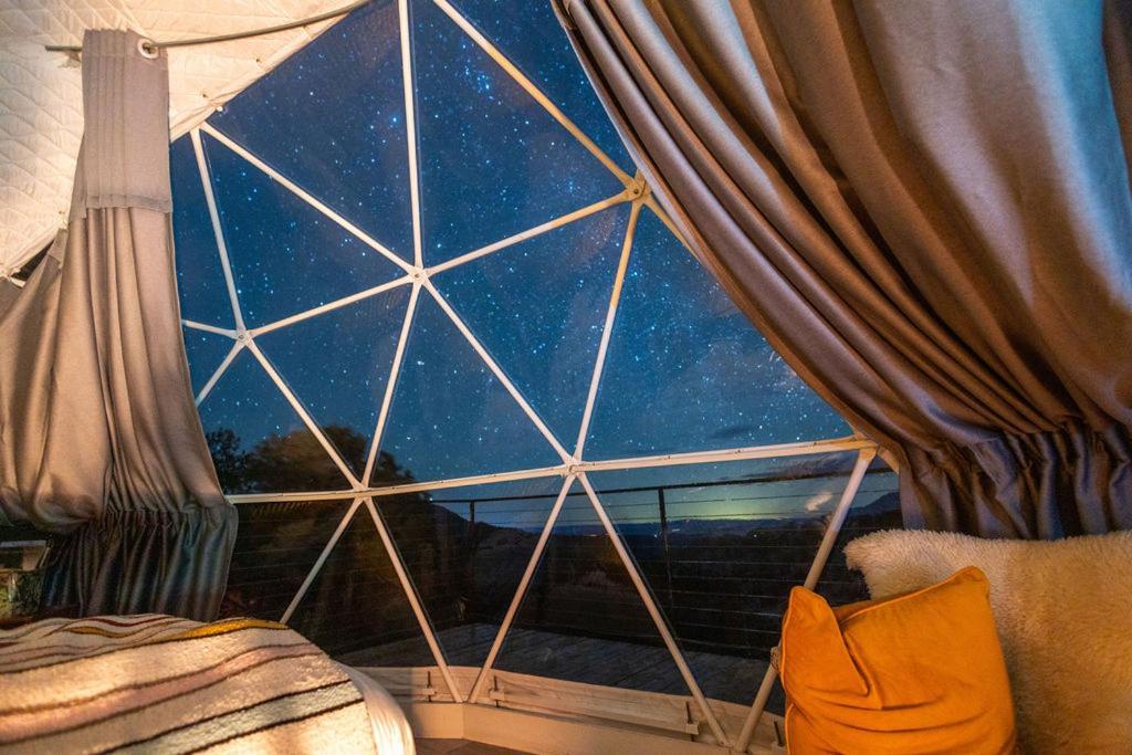 Zia Geo Dome At El Mistico Ranch, Glamping * Nogal