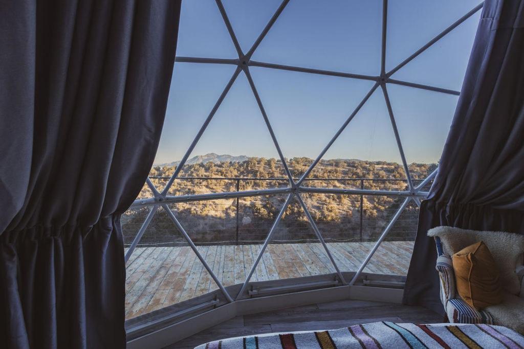 Zia Geo Dome At El Mistico Ranch, Glamping Holiday home *