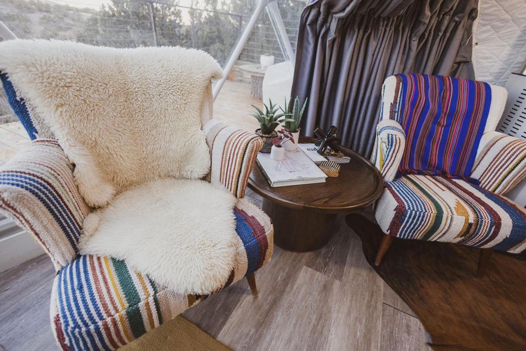 Zia Geo Dome At El Mistico Ranch, Glamping Holiday home Nogal